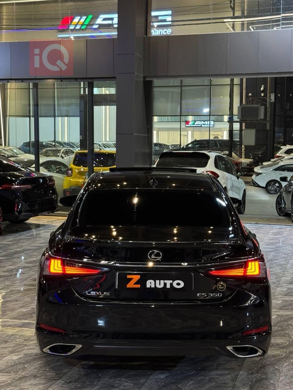 Lexus ES
